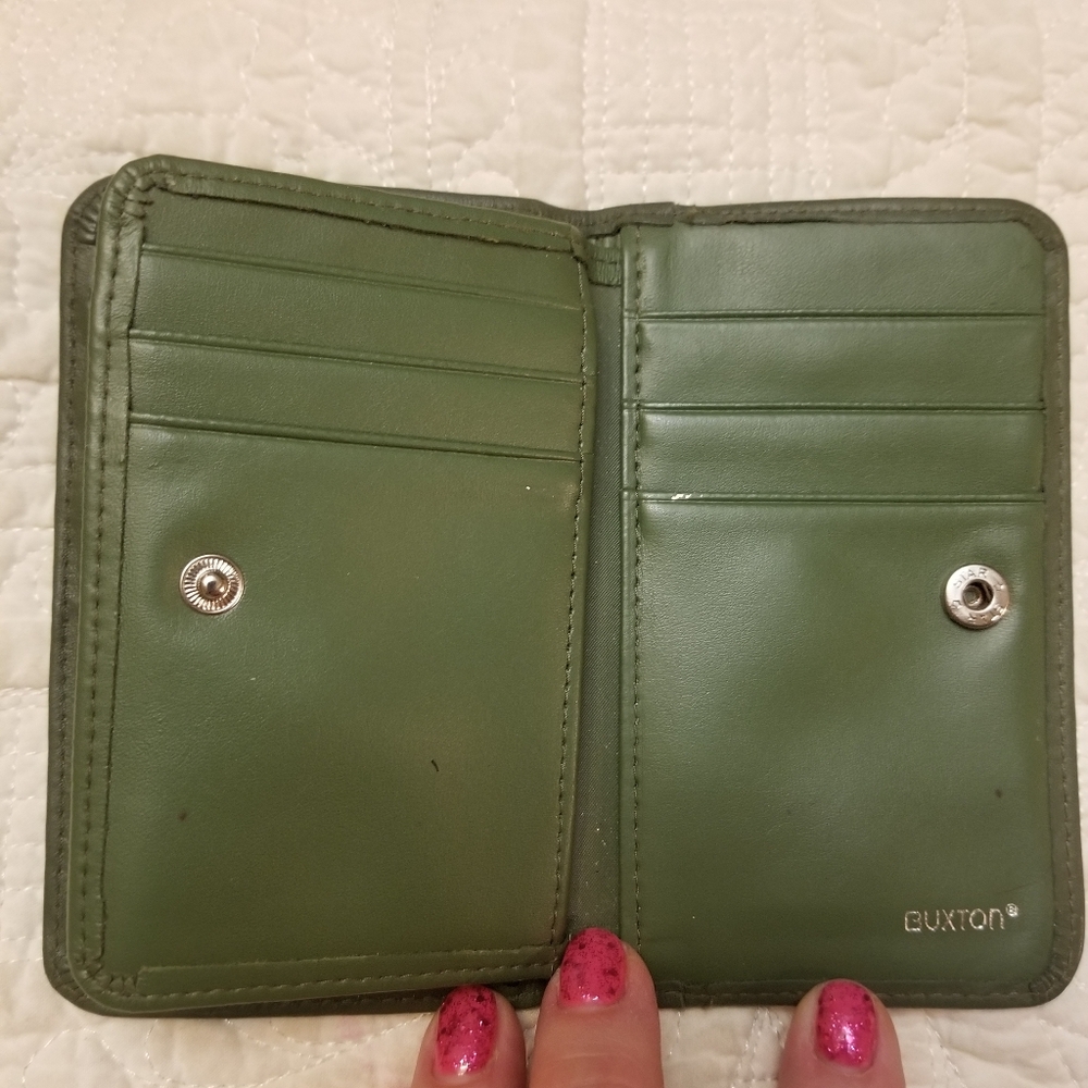 BUXTON vintage Green Velvet Touch Cowhide Leather Card Holder Snap closure - Picture 3 of 4